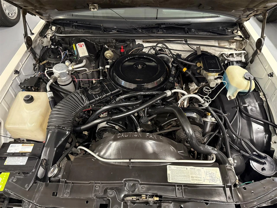 1987 Chevrolet Monte Carlo 4th Gen - Image 28 of 31