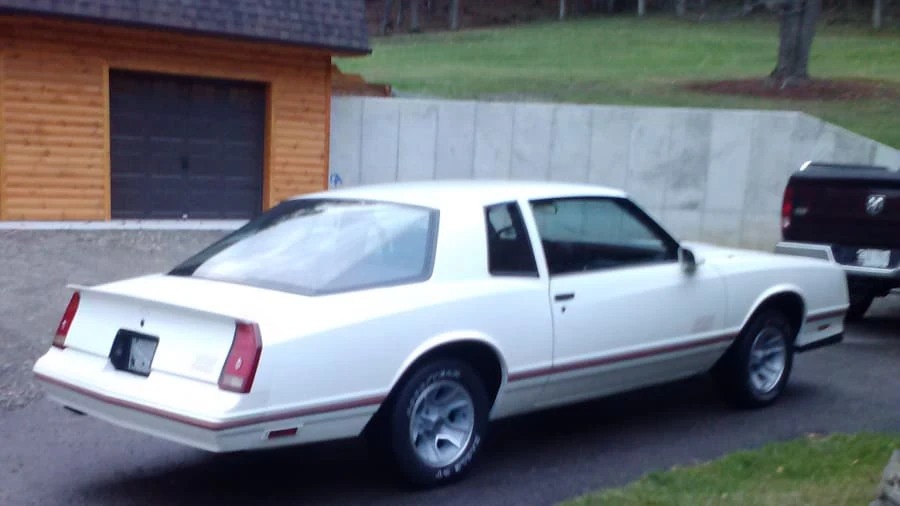 1987 Chevrolet Monte Carlo 4th Gen - Image 3 of 4