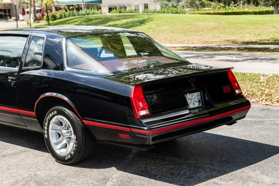 1987 Chevrolet Monte Carlo 4th Gen - Image 25 of 31