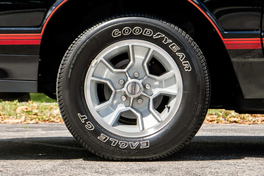 1987 Chevrolet Monte Carlo 4th Gen - Image 16 of 31