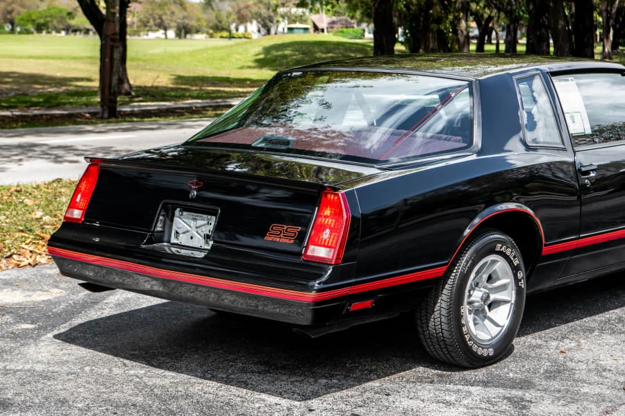 1987 Chevrolet Monte Carlo 4th Gen - Image 12 of 31