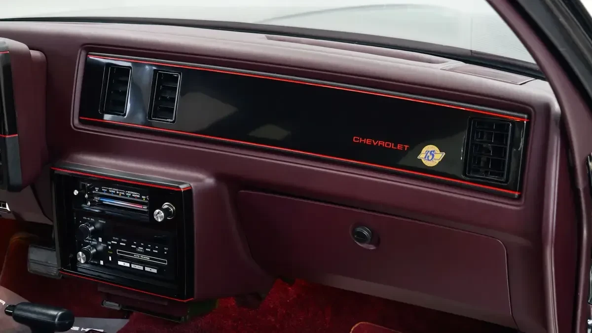 1987 Chevrolet Monte Carlo 4th Gen - Image 29 of 31