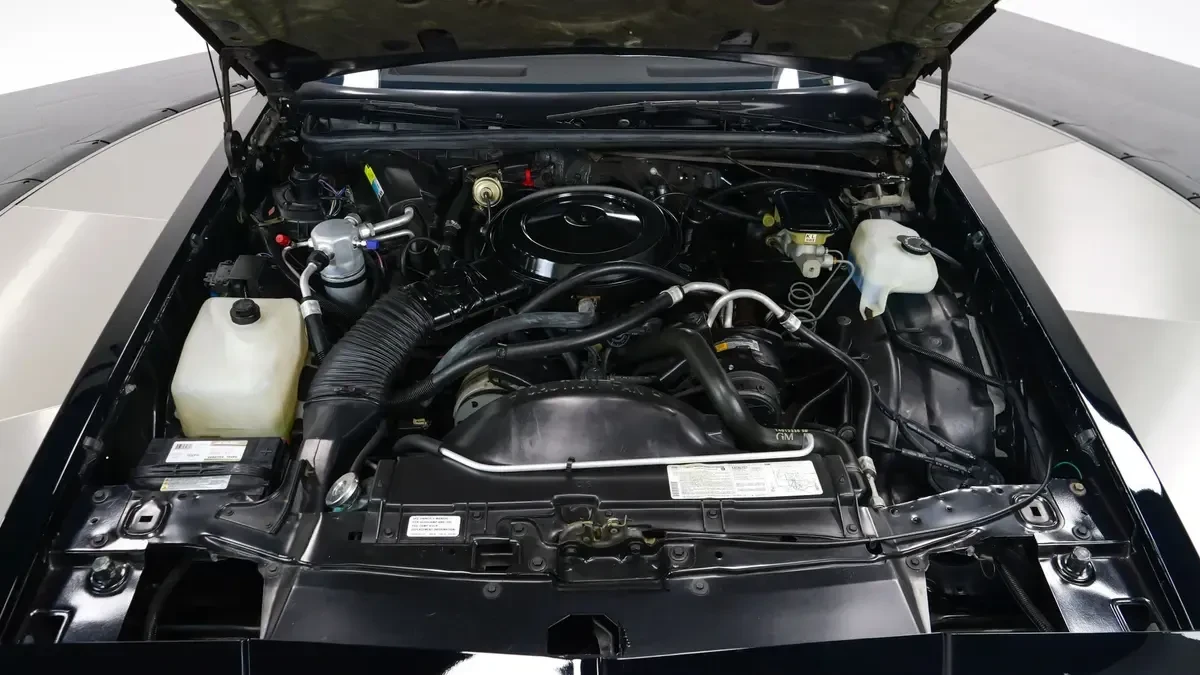 1987 Chevrolet Monte Carlo 4th Gen - Image 28 of 31