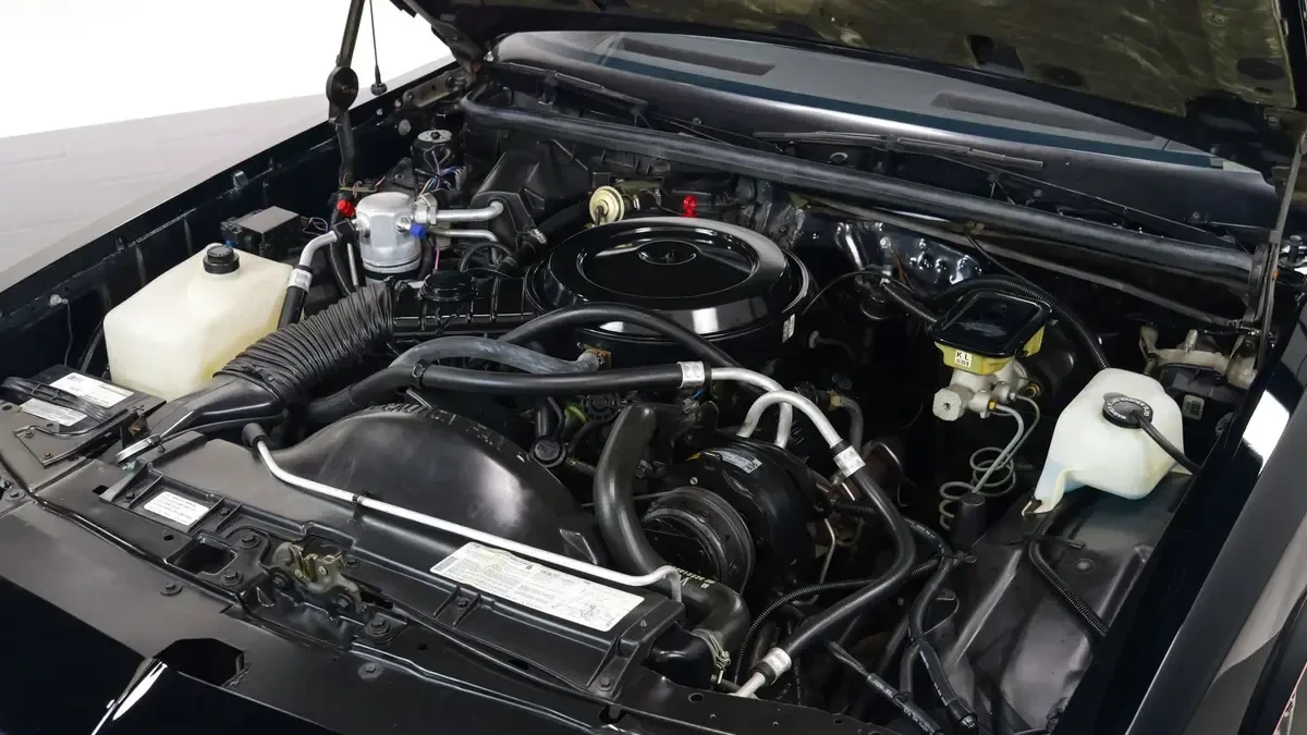 1987 Chevrolet Monte Carlo 4th Gen - Image 25 of 31