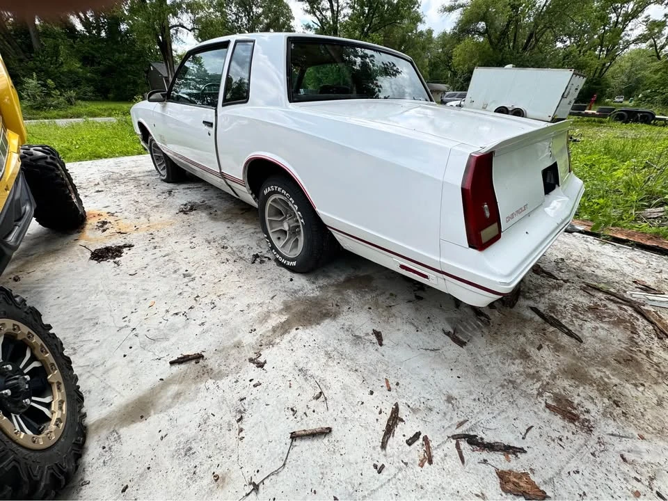 1987 Chevrolet Monte Carlo 4th Gen - Image 4 of 10