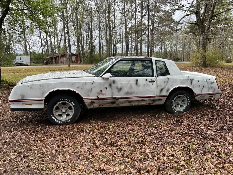 1987 Chevrolet Monte Carlo 4th Gen - Image 4 of 5