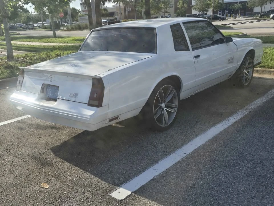 1987 Chevrolet Monte Carlo 4th Gen - Image 4 of 6
