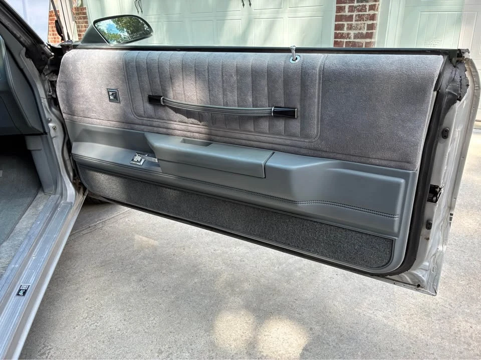 1987 Chevrolet Monte Carlo 4th Gen - Image 13 of 16