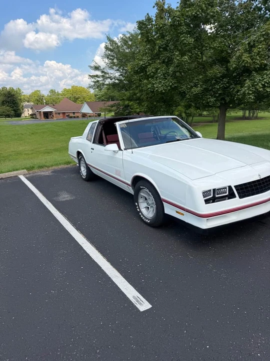 1987 Chevrolet Monte Carlo 4th Gen - Image 5 of 11
