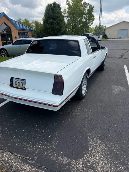 1987 Chevrolet Monte Carlo 4th Gen - Image 7 of 11