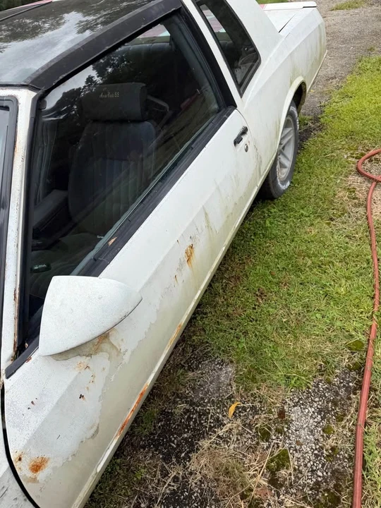 1987 Chevrolet Monte Carlo 4th Gen - Image 5 of 12