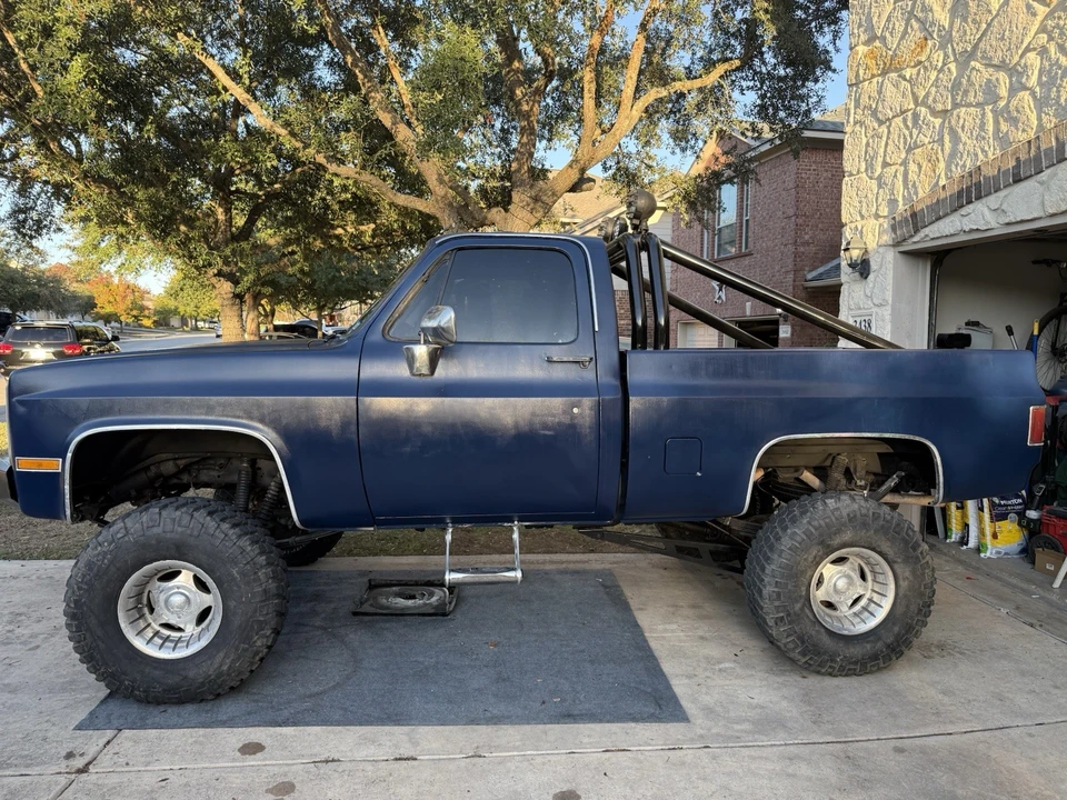 1987 Chevrolet - Image 2 of 21