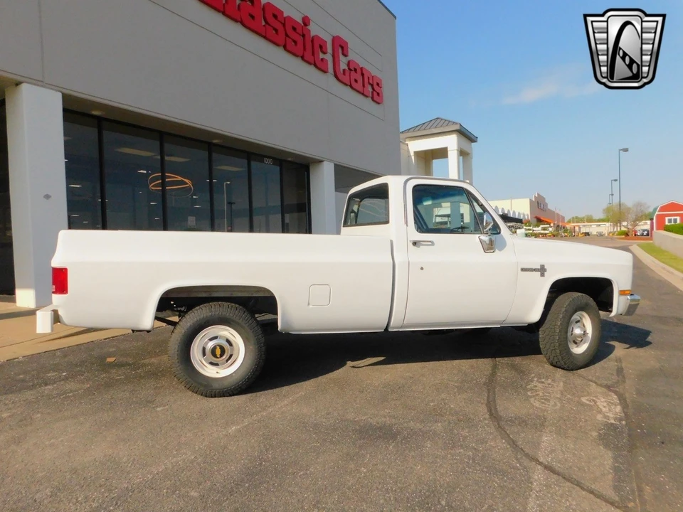 1987 Chevrolet C/K 3rd Gen - Image 5 of 21