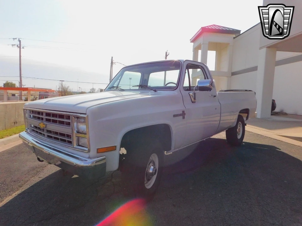 1987 Chevrolet C/K 3rd Gen - Image 3 of 21