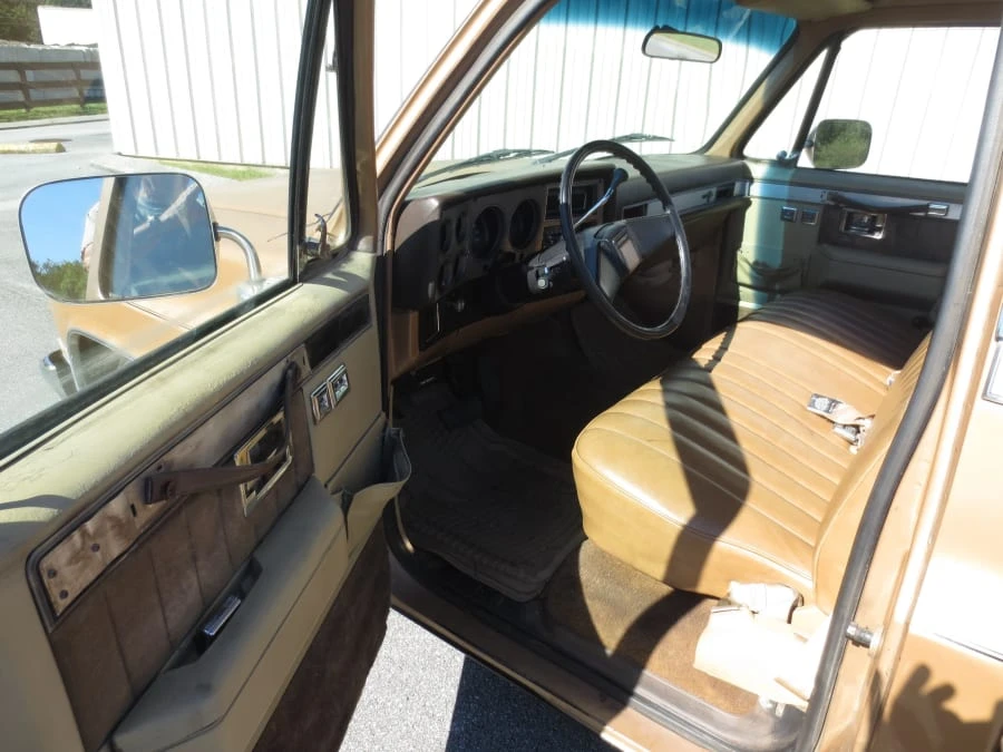 1987 Chevrolet C/K 3rd Gen - Image 4 of 11
