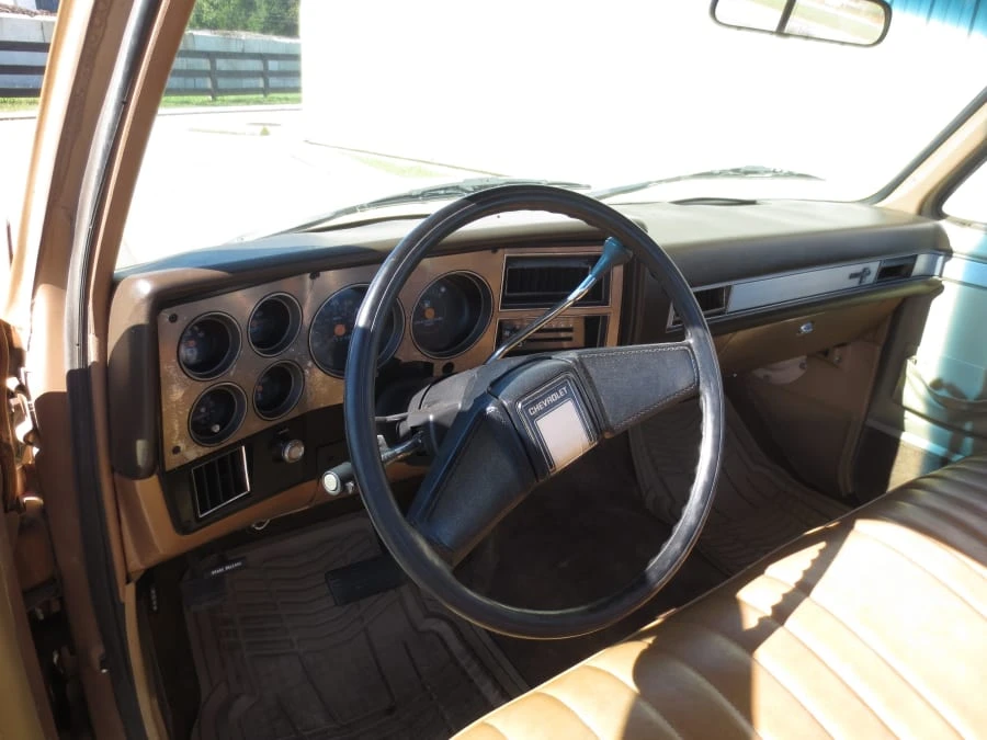 1987 Chevrolet C/K 3rd Gen - Image 5 of 11