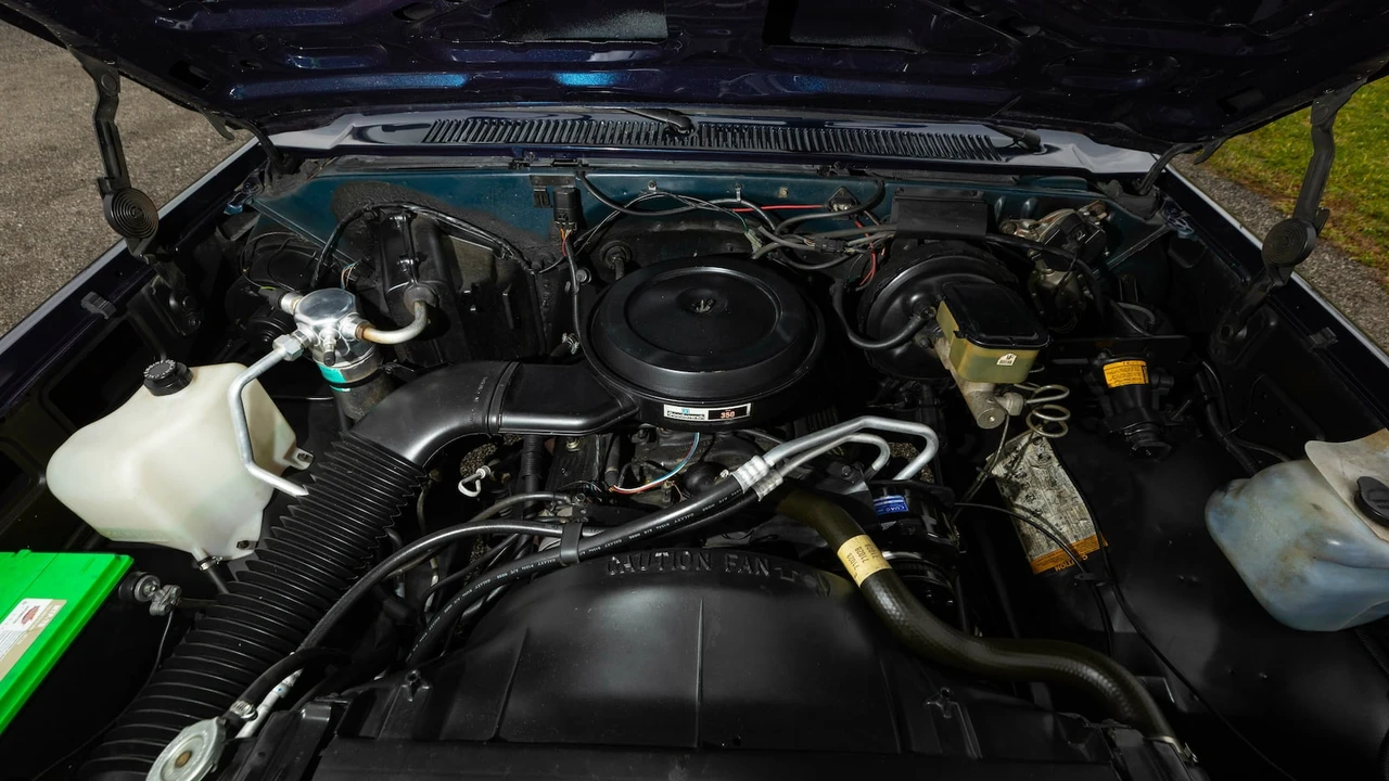 1987 Chevrolet C/K 3rd Gen - Image 25 of 27