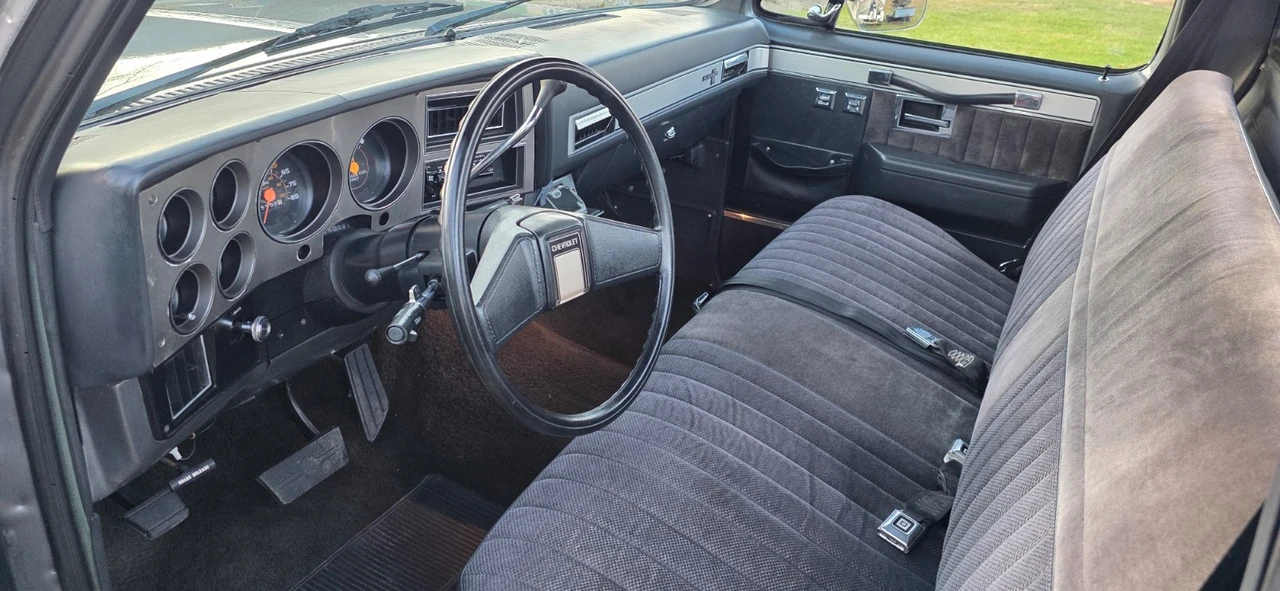 1987 Chevrolet C/K 3rd Gen - Image 27 of 31