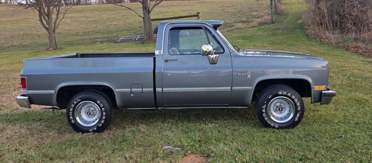 1987 Chevrolet C/K 3rd Gen - Image 3 of 31