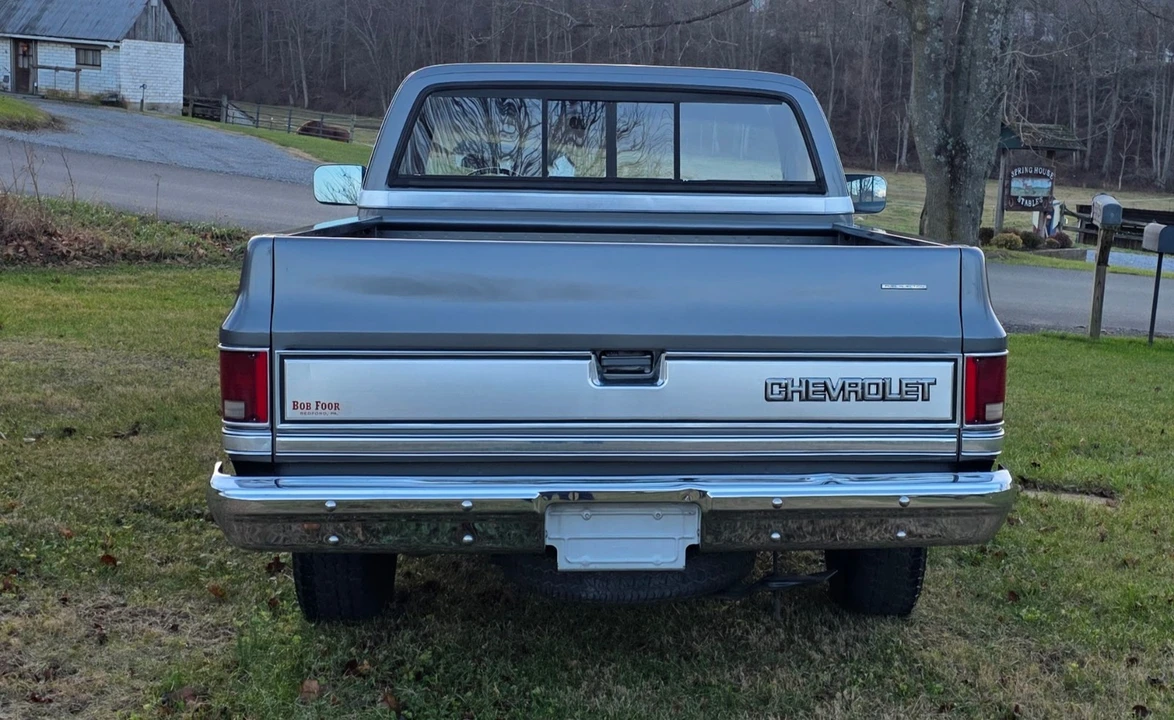1987 Chevrolet C/K 3rd Gen - Image 4 of 31
