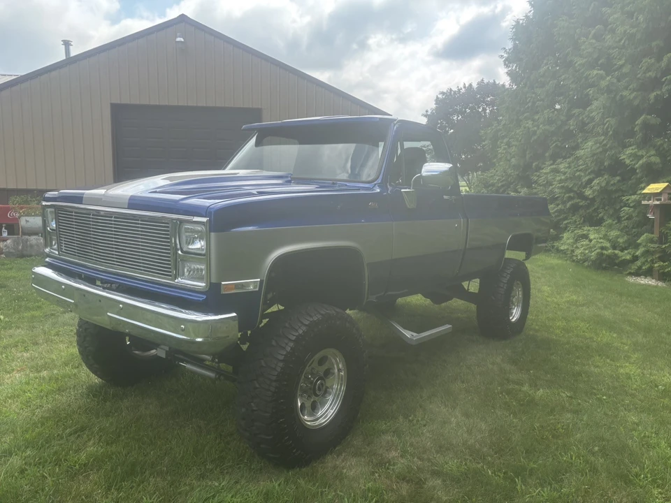 1987 Chevrolet C/K 3rd Gen - Image 2 of 17