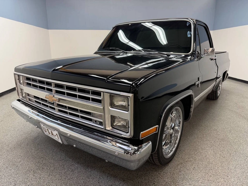 1987 Chevrolet C/K 3rd Gen - Image 4 of 31