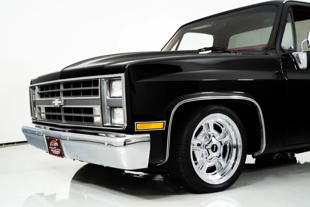 1987 Chevrolet C/K 3rd Gen - Image 5 of 21