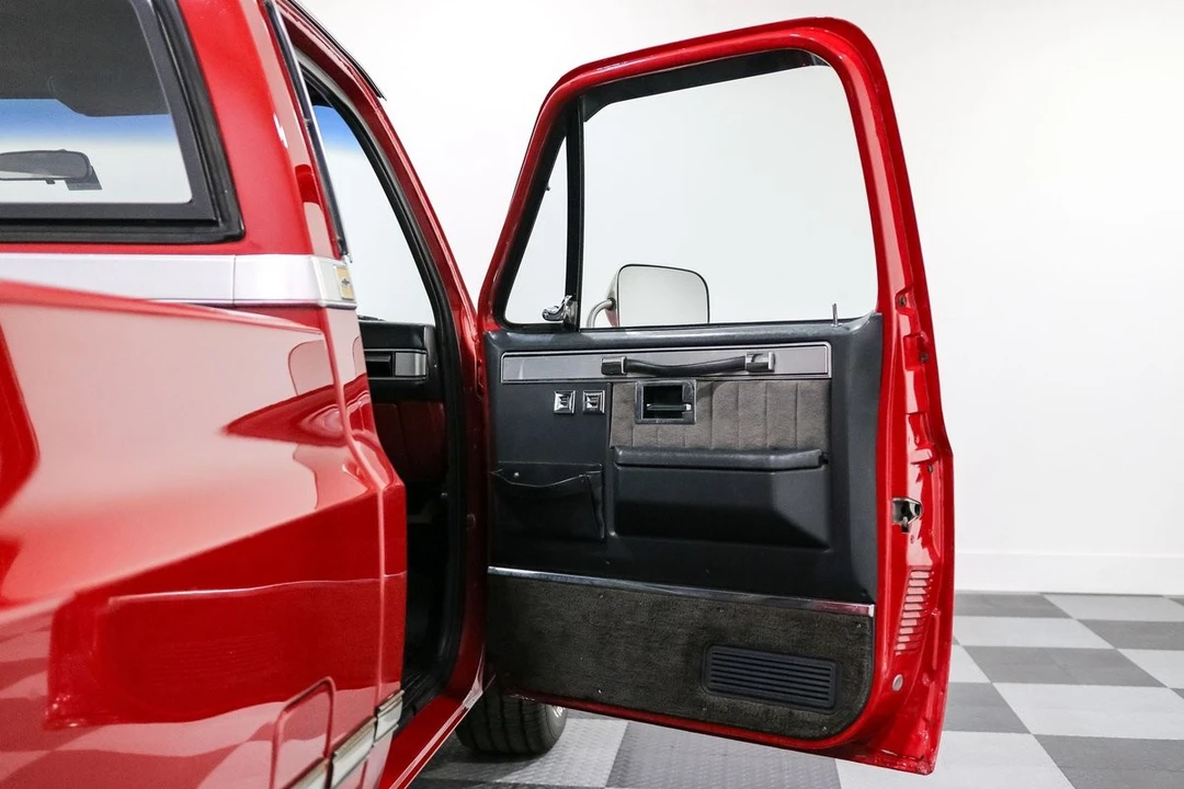 1987 Chevrolet C/K 3rd Gen - Image 13 of 27