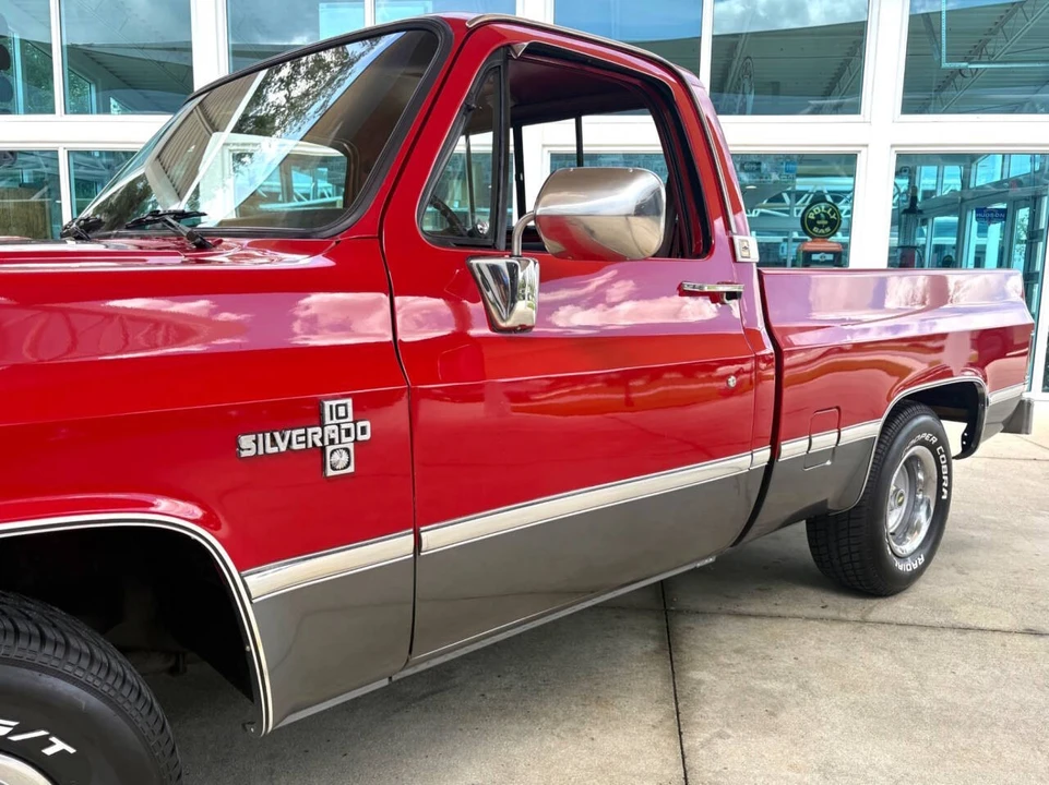 1987 Chevrolet C/K 3rd Gen - Image 13 of 31