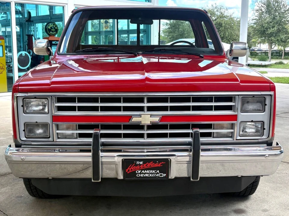 1987 Chevrolet C/K 3rd Gen - Image 2 of 31