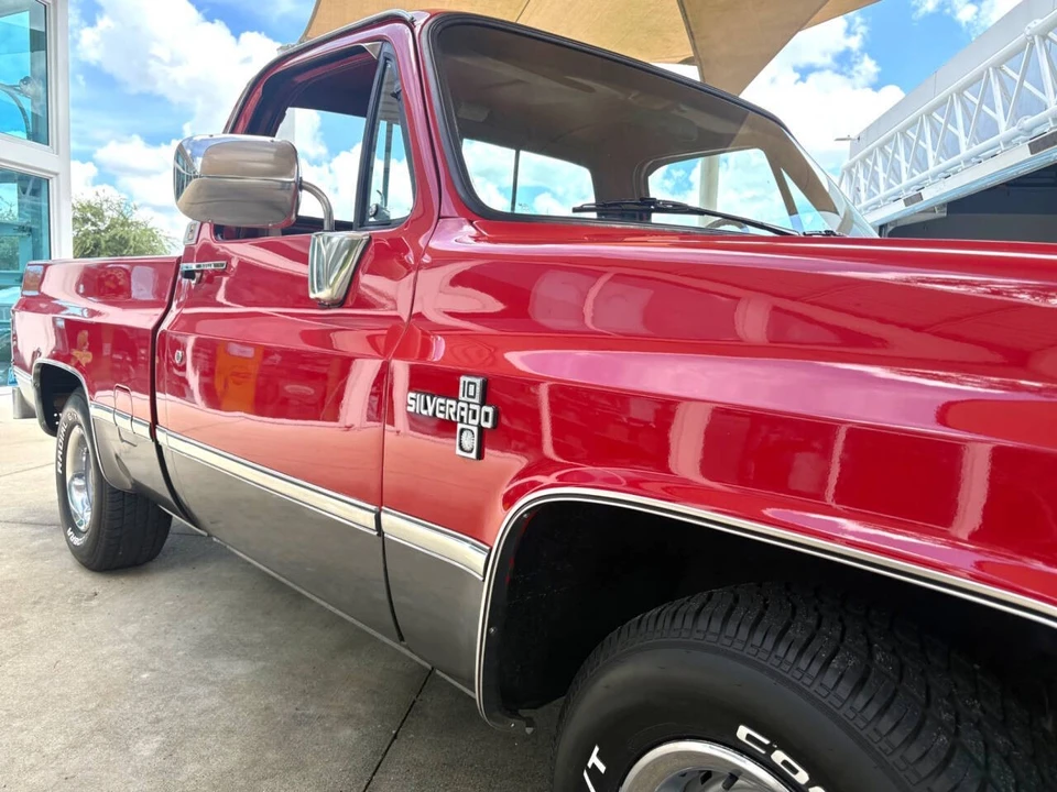 1987 Chevrolet C/K 3rd Gen - Image 18 of 31
