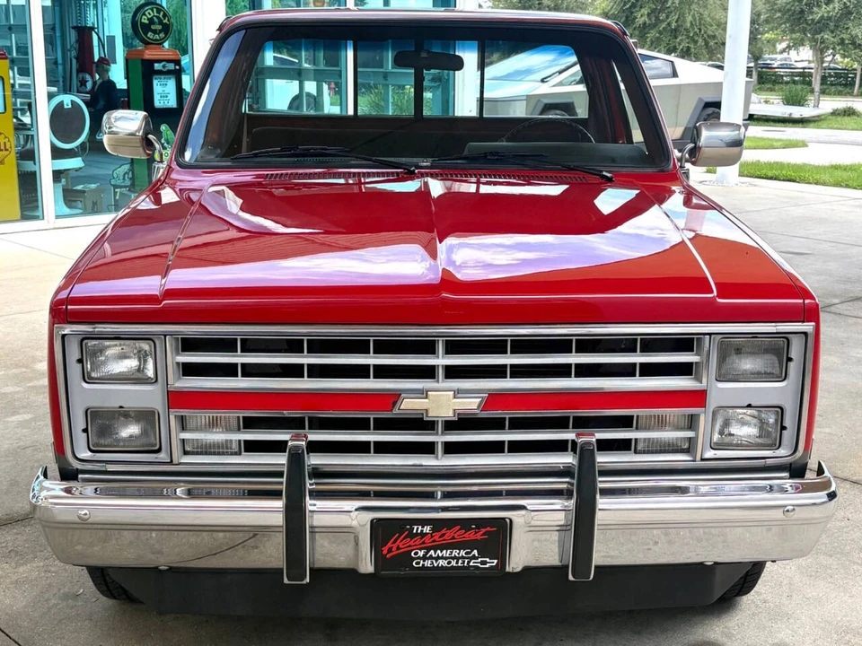 1987 Chevrolet C/K 3rd Gen - Image 3 of 31