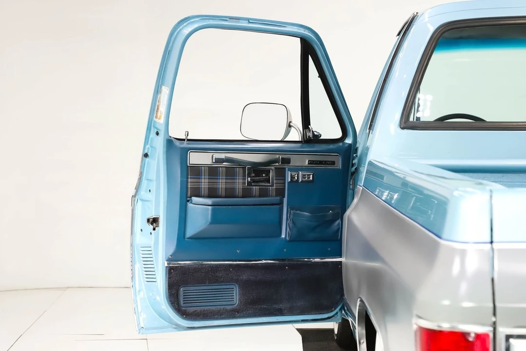 1987 Chevrolet C/K 3rd Gen - Image 8 of 31