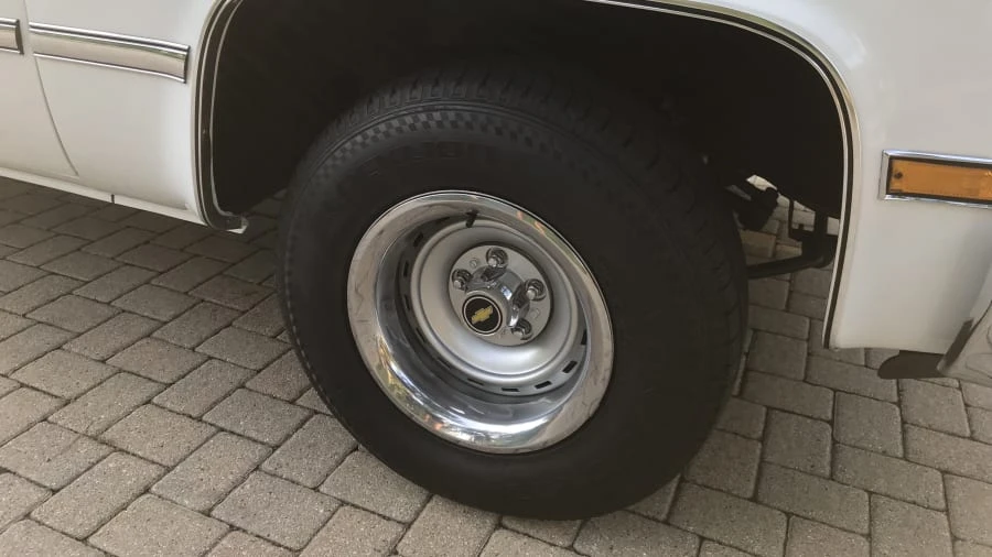1987 Chevrolet C/K 3rd Gen - Image 12 of 13