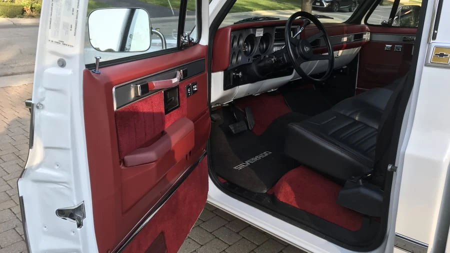 1987 Chevrolet C/K 3rd Gen - Image 3 of 13