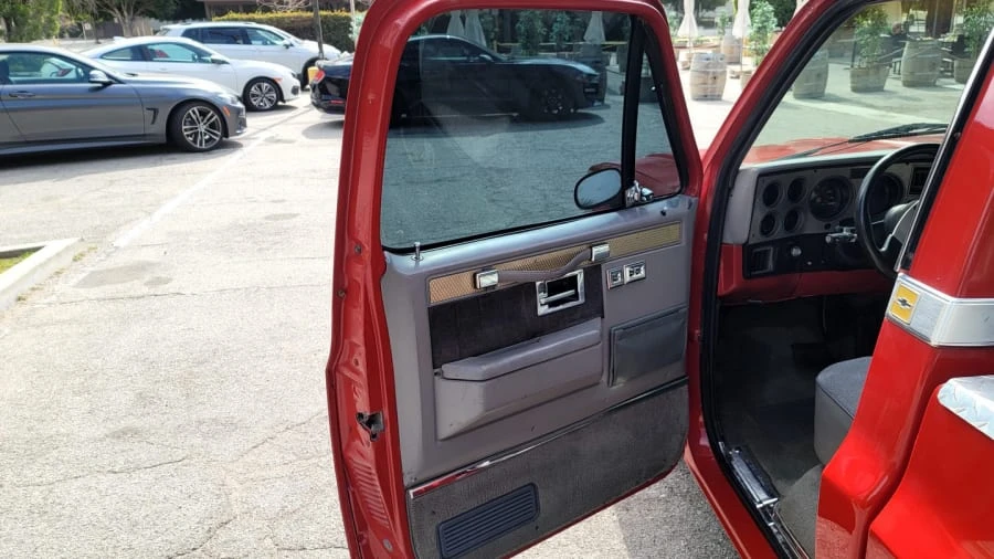 1987 Chevrolet C/K 3rd Gen - Image 16 of 29