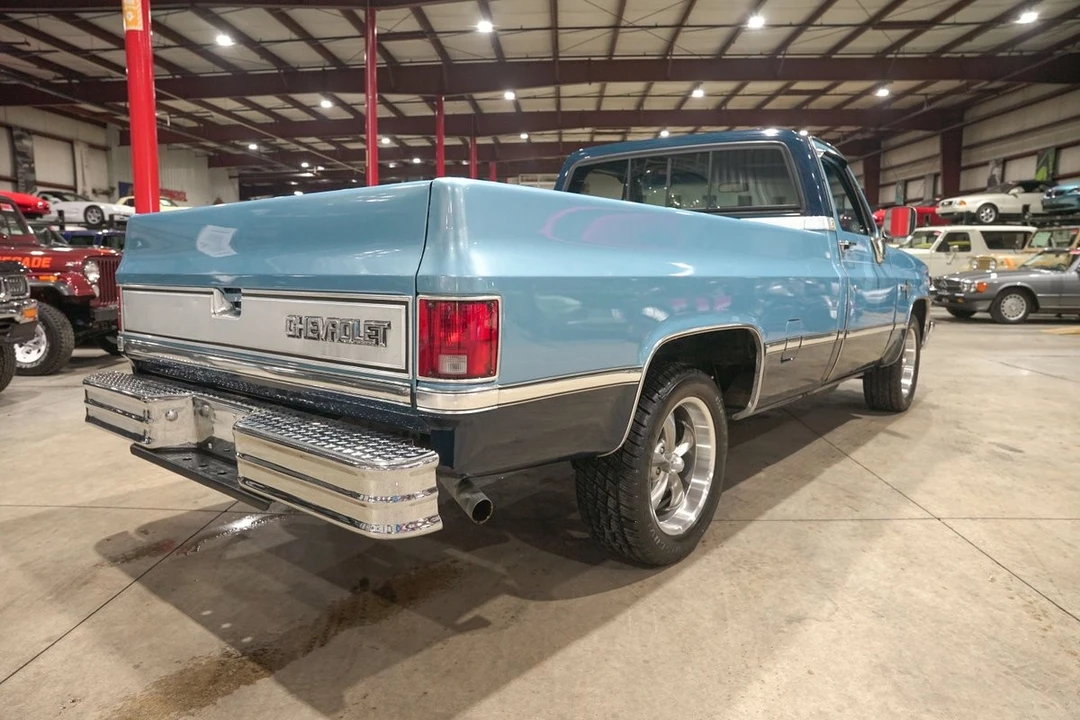 1987 Chevrolet C/K 3rd Gen - Image 8 of 31