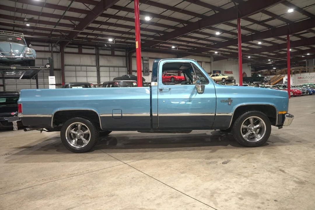 1987 Chevrolet C/K 3rd Gen - Image 10 of 31