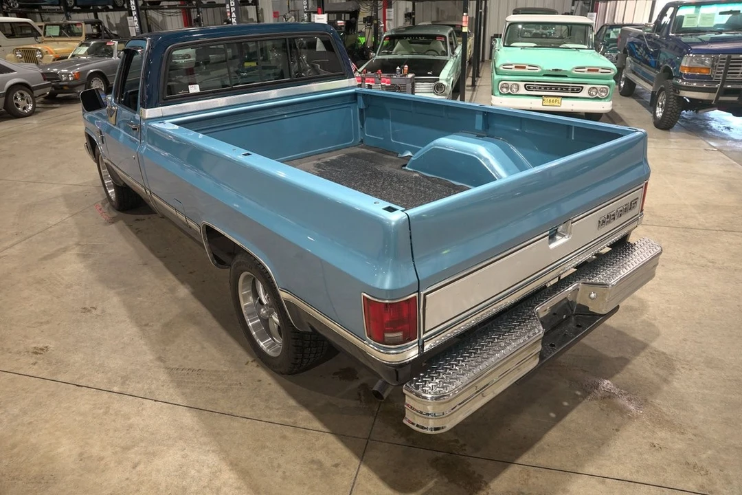 1987 Chevrolet C/K 3rd Gen - Image 16 of 31