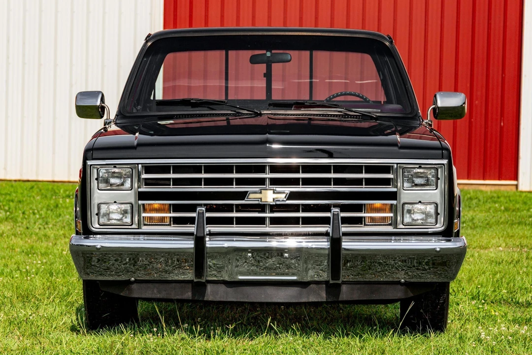 1987 Chevrolet C/K 3rd Gen - Image 2 of 31