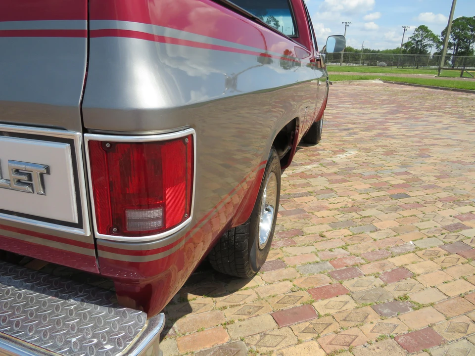 1987 Chevrolet C/K 3rd Gen - Image 20 of 31