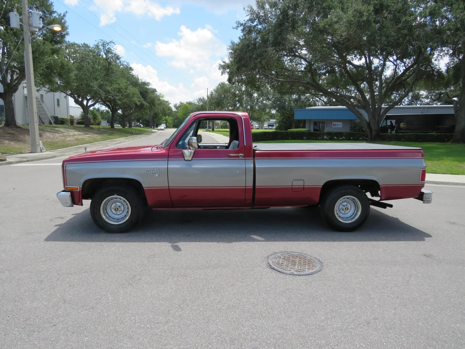 1987 Chevrolet C/K 3rd Gen - Image 7 of 31