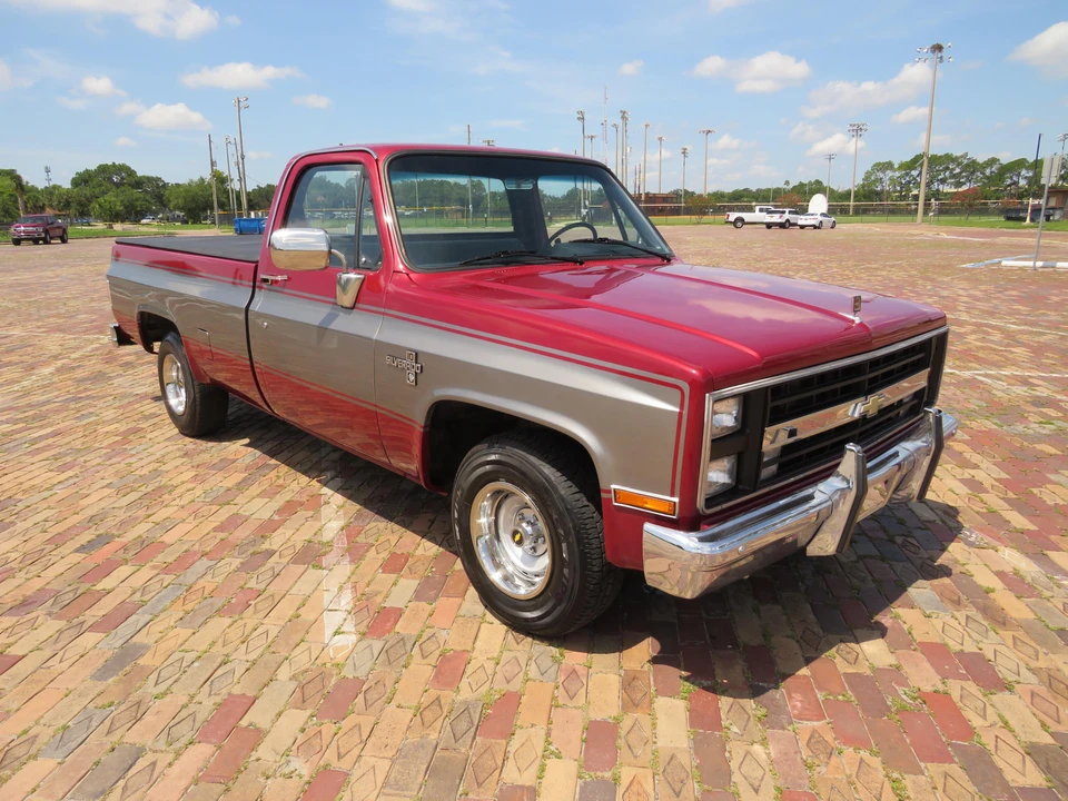 1987 Chevrolet C/K 3rd Gen - Image 10 of 31