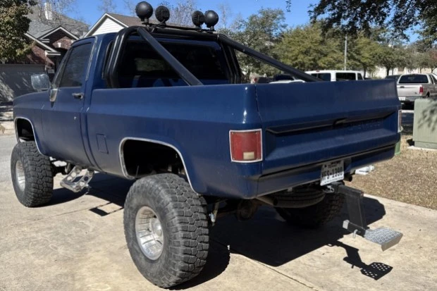1987 Chevrolet C/K 3rd Gen - Image 2 of 8