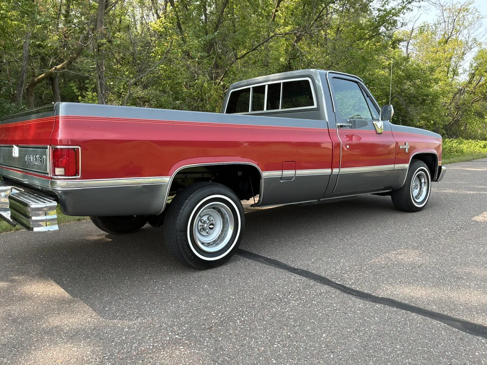 1987 Chevrolet C/K 3rd Gen - Image 7 of 31