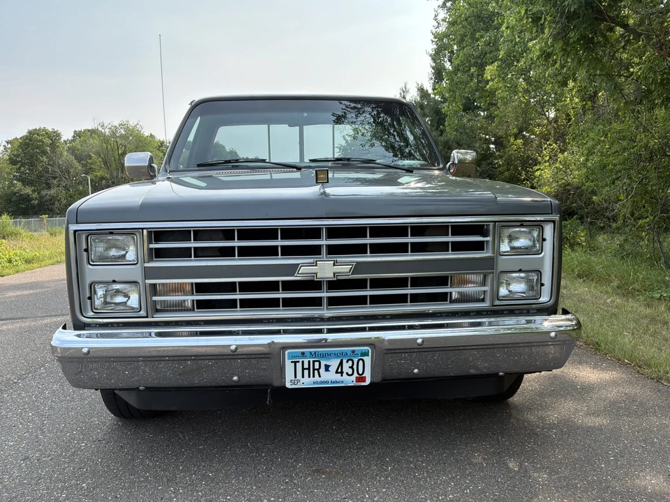 1987 Chevrolet C/K 3rd Gen - Image 3 of 31