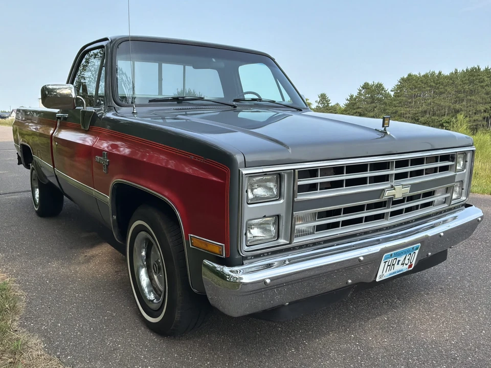 1987 Chevrolet C/K 3rd Gen - Image 4 of 31