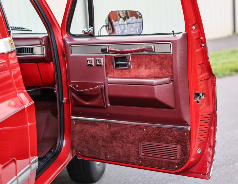 1987 Chevrolet C/K 3rd Gen - Image 21 of 31