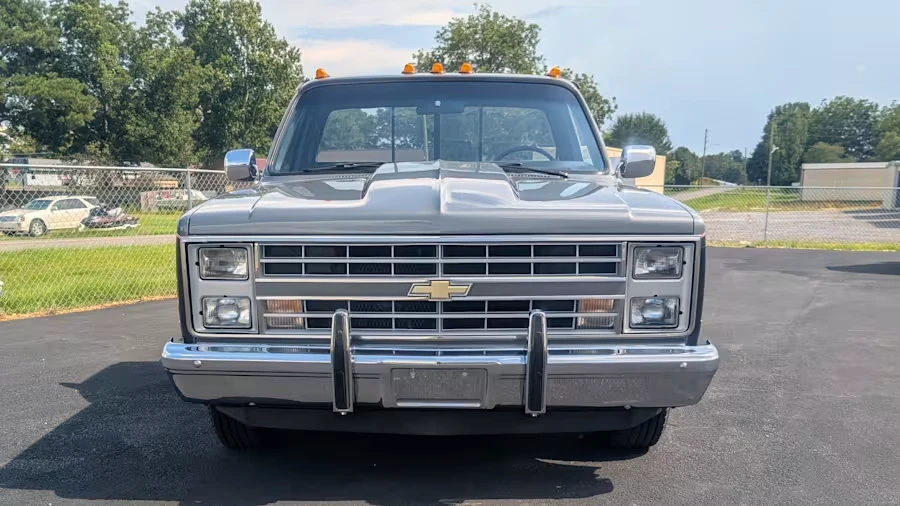 1987 Chevrolet C/K 3rd Gen - Image 4 of 16
