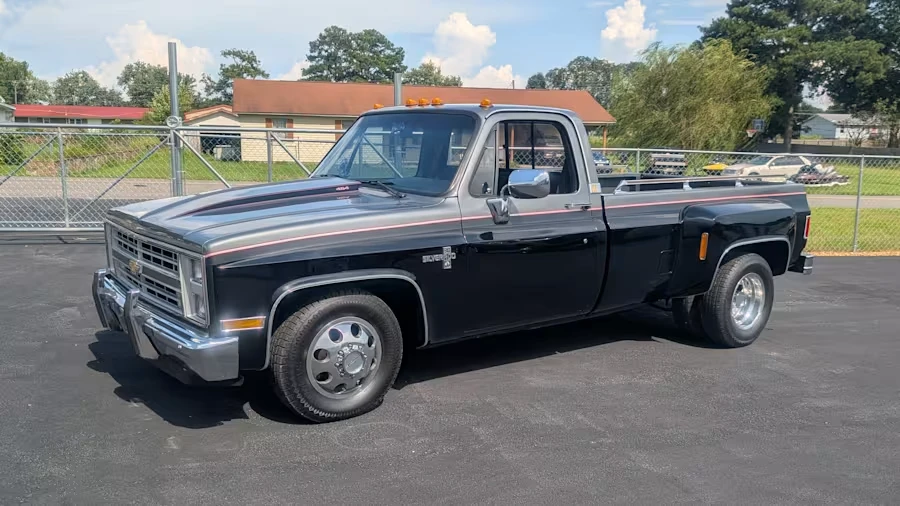 1987 Chevrolet C/K 3rd Gen - Image 6 of 16